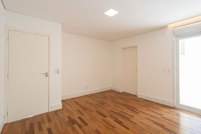 Imagem Casa com 5 Quartos à Venda,  em Alphaville Residencial Um - Barueri