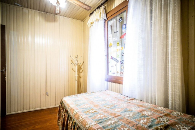 Imagem Imóvel com 3 Quartos à Venda, em Camaquã - Porto Alegre Imagem Imóvel com 3 Quartos à Venda, em Camaquã - Porto Alegre