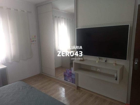 Imagem Casa com 4 Quartos à Venda, 325 m² em Champagnat - Londrina