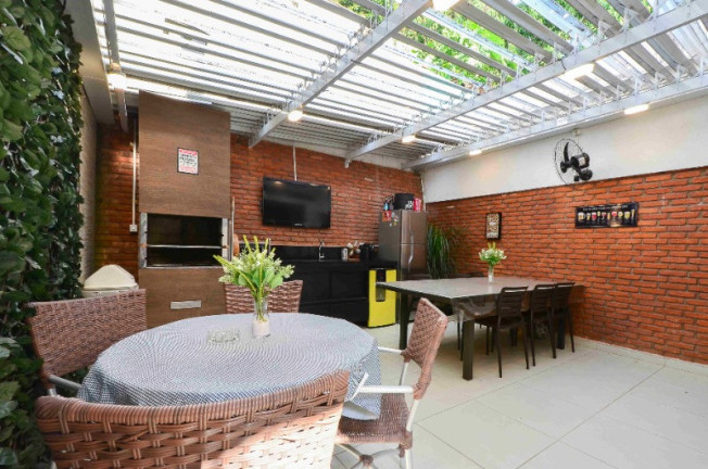 Imagem Casa com 3 Quartos à Venda, 182 m² em Vila Alexandria - São Paulo