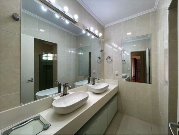 Imagem Casa com 4 Quartos à Venda, 800 m² em Vila Santo Antônio - Cotia Imagem Casa com 4 Quartos à Venda, 800 m² em Vila Santo Antônio - Cotia