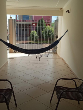 Imagem Casa com 3 Quartos à Venda, 140 m² em Residencial São José 3 - Sarandi