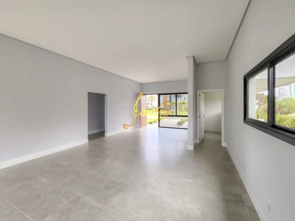 Imagem Casa de Condomínio com 3 Quartos à Venda, 215 m² em Centro - Torres