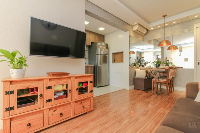 Imagem Imóvel com 2 Quartos à Venda, 58 m² em Vila Nova - Porto Alegre Imagem Imóvel com 2 Quartos à Venda, 58 m² em Vila Nova - Porto Alegre