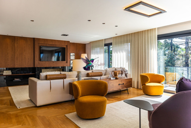 Imagem Apartamento com 3 Quartos à Venda, 319 m² em Planalto - Gramado