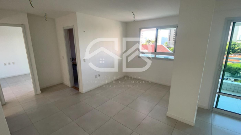 Imagem Apartamento com 2 Quartos à Venda, 90 m² em Guararapes - Fortaleza