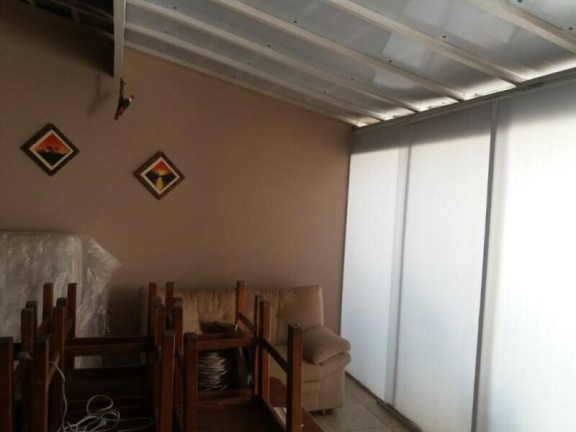 Imagem Casa com 2 Quartos à Venda, 225 m² em Chácaras Luzia Vicente - Bragança Paulista Imagem Casa com 2 Quartos à Venda, 225 m² em Chácaras Luzia Vicente - Bragança Paulista