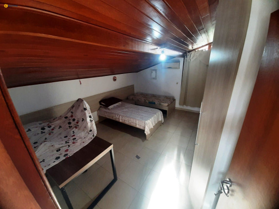 Imagem Casa com 6 Quartos à Venda, 391 m² em Carvoeira - Florianópolis