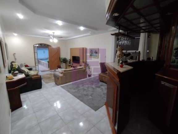 Imagem Casa com 4 Quartos à Venda, 550 m² em Pitangueiras - Guarujá Imagem Casa com 4 Quartos à Venda, 550 m² em Pitangueiras - Guarujá