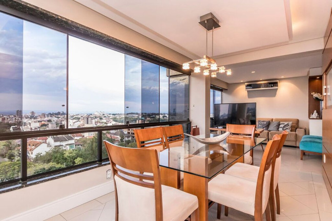 Imagem Cobertura com 4 Quartos à Venda, 210 m² em Jardim Planalto - Porto Alegre Imagem Cobertura com 4 Quartos à Venda, 210 m² em Jardim Planalto - Porto Alegre