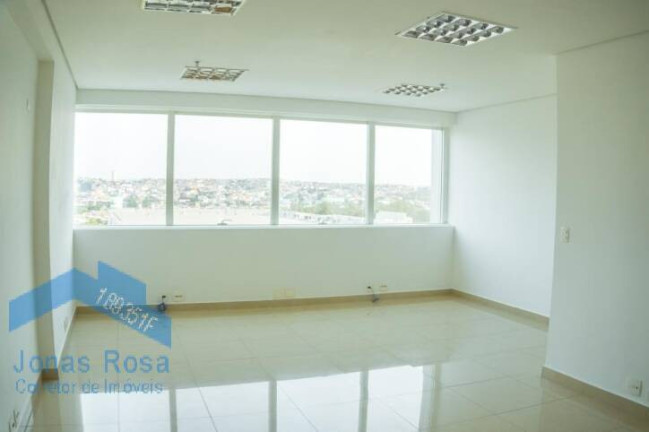 Sala Comercial à Venda, 42 m² em Tamboré - Barueri