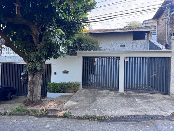 Imagem Casa com 3 Quartos à Venda, 360 m² em Betim Imagem Casa com 3 Quartos à Venda, 360 m² em Betim