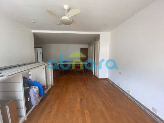 Imagem Apartamento com 4 Quartos à Venda, 360 m² em Copacabana - Rio De Janeiro Imagem Apartamento com 4 Quartos à Venda, 360 m² em Copacabana - Rio De Janeiro