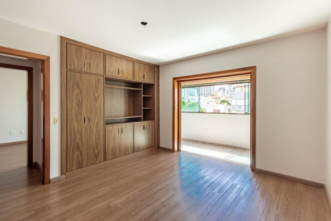 Imagem Apartamento com 3 Quartos à Venda, 221 m² em Mont Serrat - Porto Alegre Imagem Apartamento com 3 Quartos à Venda, 221 m² em Mont Serrat - Porto Alegre