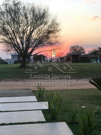 Imagem Imóvel com 4 Quartos à Venda, 450 m² em Ninho Verde 2 - Pardinho Imagem Imóvel com 4 Quartos à Venda, 450 m² em Ninho Verde 2 - Pardinho