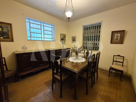 Imagem Casa com 4 Quartos à Venda, 215 m² em Laranjeiras - Rio De Janeiro Imagem Casa com 4 Quartos à Venda, 215 m² em Laranjeiras - Rio De Janeiro