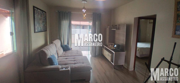 Imagem Casa com 2 Quartos à Venda, 317 m² em Centro - Balneário Barra Do Sul Imagem Casa com 2 Quartos à Venda, 317 m² em Centro - Balneário Barra Do Sul