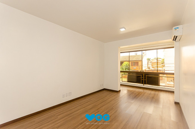 Imagem Imóvel com 1 Quarto à Venda, 53 m² em Jardim Do Salso - Porto Alegre