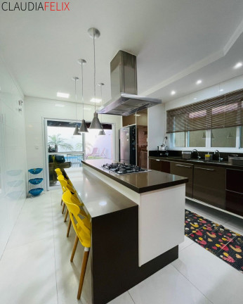Imagem Casa com 3 Quartos à Venda, 154 m² em Canto Do Forte - Praia Grande Imagem Casa com 3 Quartos à Venda, 154 m² em Canto Do Forte - Praia Grande