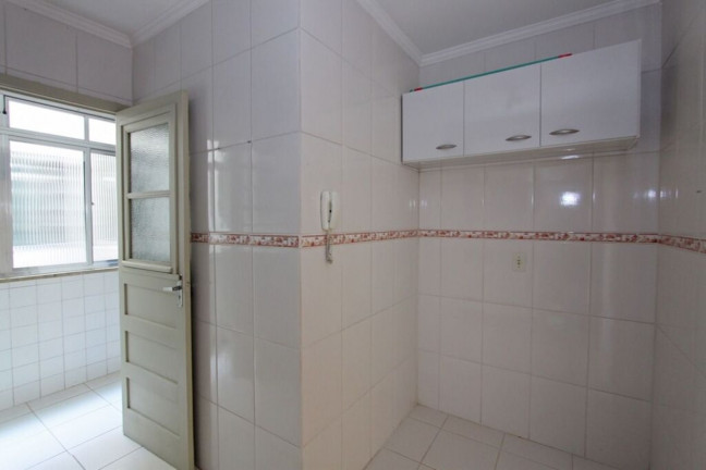 Imagem Imóvel com 2 Quartos à Venda, 68 m² em Passo Da Areia - Porto Alegre Imagem Imóvel com 2 Quartos à Venda, 68 m² em Passo Da Areia - Porto Alegre