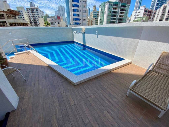 Imagem Apartamento com 3 Quartos à Venda, 130 m² em Centro - Balneário Camboriú Imagem Apartamento com 3 Quartos à Venda, 130 m² em Centro - Balneário Camboriú