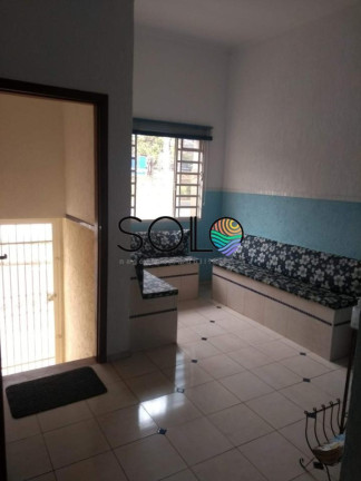 Imagem Casa com 3 Quartos à Venda, 159 m² em Centro - Araraquara
