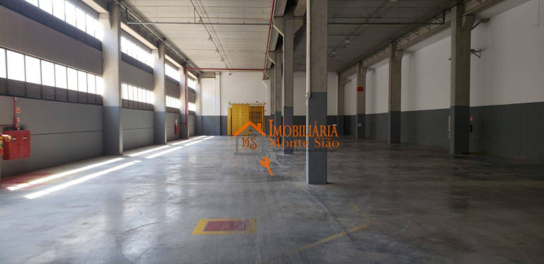 Galpão para Alugar, 4.500 m² em Jardim Fátima - Guarulhos