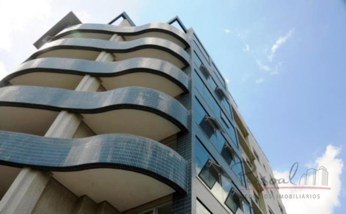 Imagem Apartamento com 3 Quartos à Venda, 239 m² em Agronômica - Florianópolis