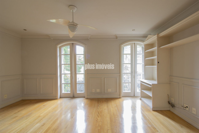 Imagem Casa com 5 Quartos à Venda, 975 m² em Morumbi - São Paulo Imagem Casa com 5 Quartos à Venda, 975 m² em Morumbi - São Paulo
