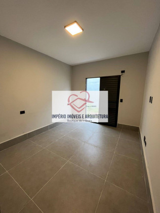 Imagem Casa com 3 Quartos à Venda, em Balneário Dos Golfinhos - Caraguatatuba Imagem Casa com 3 Quartos à Venda, em Balneário Dos Golfinhos - Caraguatatuba