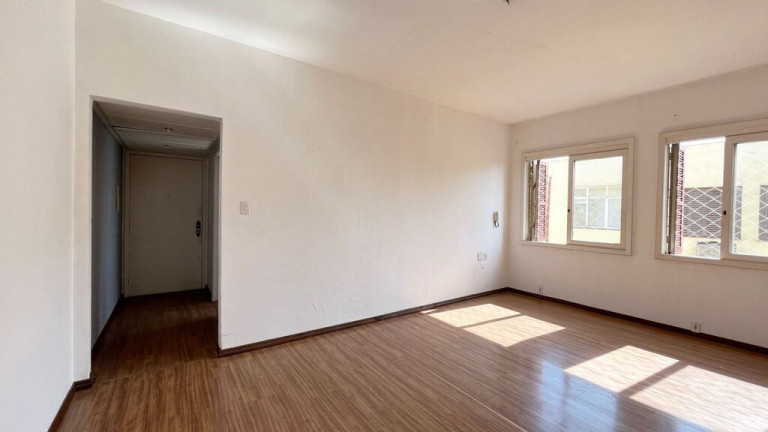 Imagem Apartamento com 2 Quartos à Venda, 79 m² em Partenon - Porto Alegre
