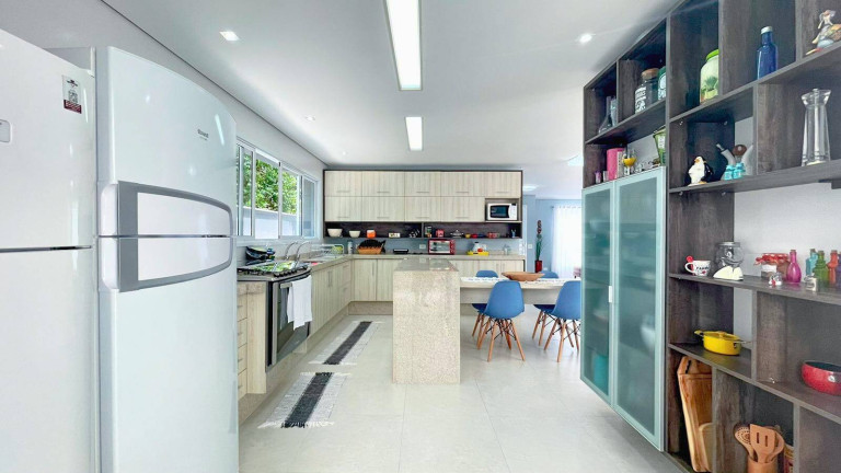 Imagem Casa com 6 Quartos à Venda, 250 m² em Riviera De São Lourenço - Bertioga Imagem Casa com 6 Quartos à Venda, 250 m² em Riviera De São Lourenço - Bertioga