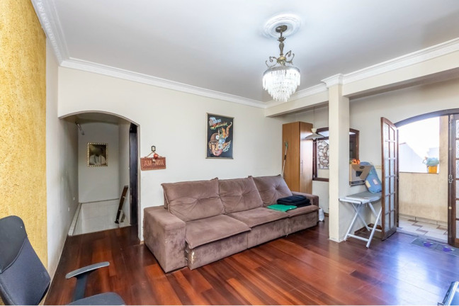 Imagem Casa com 3 Quartos à Venda, 325 m² em Vila Gustavo - São Paulo Imagem Casa com 3 Quartos à Venda, 325 m² em Vila Gustavo - São Paulo