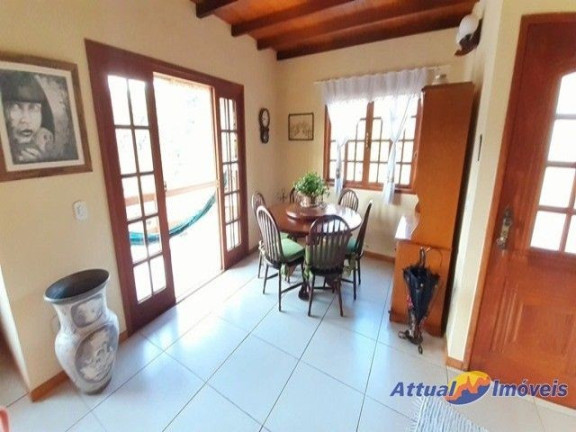 Imagem Casa com 4 Quartos à Venda, 185 m² em Albuquerque - Teresópolis Imagem Casa com 4 Quartos à Venda, 185 m² em Albuquerque - Teresópolis