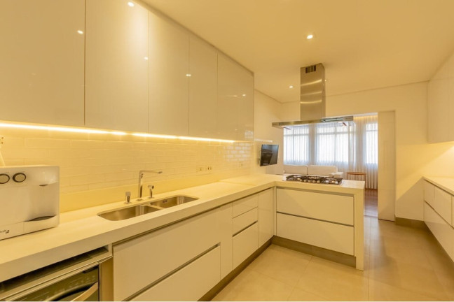 Imagem Apartamento com 3 Quartos à Venda, 138 m² em Itaim Bibi - São Paulo