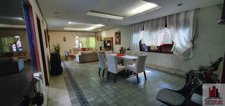 Imagem Casa com 7 Quartos à Venda, 780 m² em Monteiro - Recife