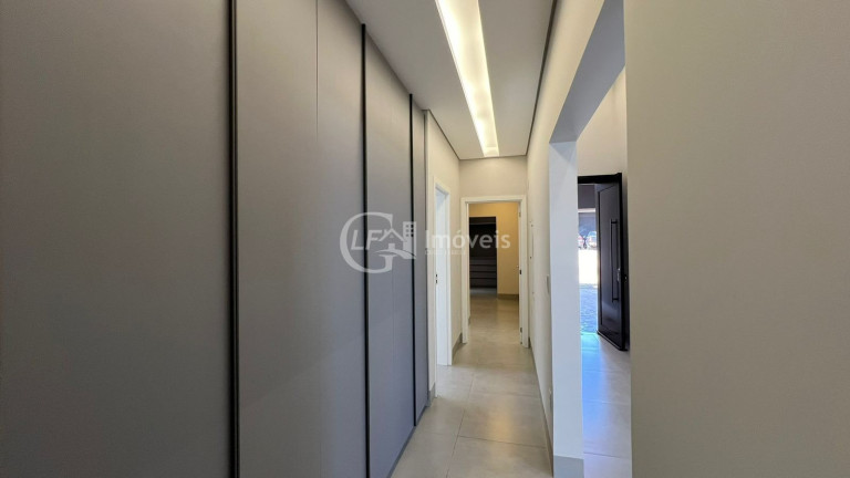 Imagem Casa com 3 Quartos à Venda, 180 m² em Alphaville Campo Grande 3 - Campo Grande Imagem Casa com 3 Quartos à Venda, 180 m² em Alphaville Campo Grande 3 - Campo Grande