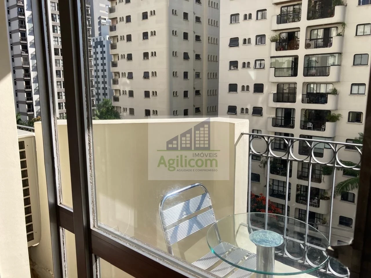 Imagem Apartamento com 2 Quartos à Venda, 92 m² em Indianópolis - São Paulo Imagem Apartamento com 2 Quartos à Venda, 92 m² em Indianópolis - São Paulo