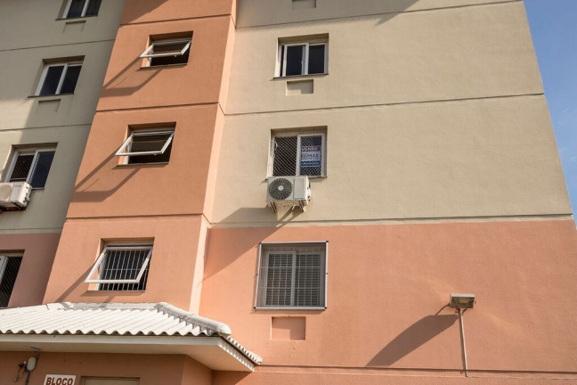 Imagem Apartamento com 2 Quartos à Venda, 47 m² em Restinga - Porto Alegre