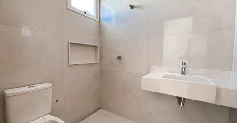 Imagem Apartamento à Venda, 155 m² em Goiânia Imagem Apartamento à Venda, 155 m² em Goiânia