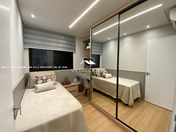 Imagem Apartamento com 2 Quartos à Venda, 55 m² em Vila Bosque - Maringá
