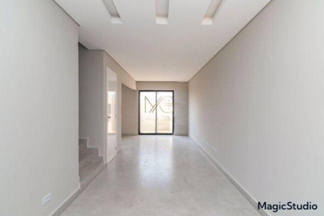 Imagem Sobrado com 3 Quartos à Venda, 79 m² em Pinheirinho - Curitiba