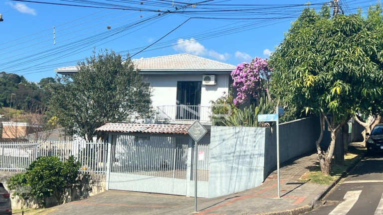 Imagem Casa com 4 Quartos à Venda, 240 m² em Vila Isabel - Pato Branco