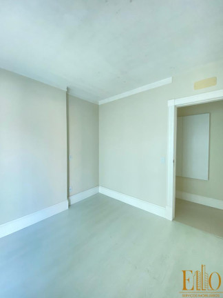 Imagem Apartamento com 3 Quartos à Venda, 254 m² em Centro - Balneário Camboriú Imagem Apartamento com 3 Quartos à Venda, 254 m² em Centro - Balneário Camboriú