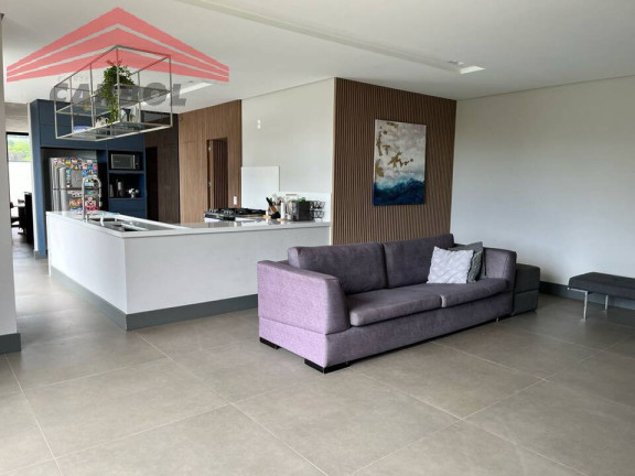 Casa de Condomínio com 3 Quartos à Venda, 700 m² em Jardim Novo Mundo - Jundiaí