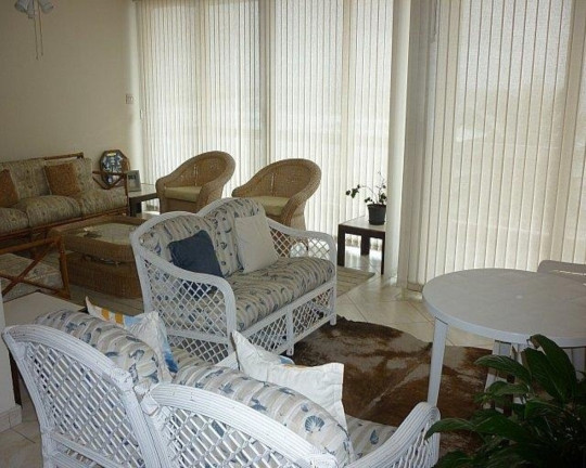 Imagem Apartamento com 3 Quartos à Venda, 190 m² em Pitangueiras - Guarujá