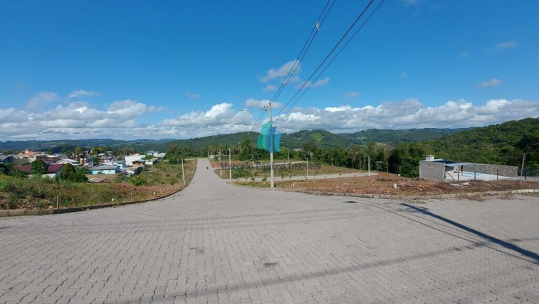 Imagem Terreno à Venda, 390 m² em Santa Helena - Bento Gonçalves Imagem Terreno à Venda, 390 m² em Santa Helena - Bento Gonçalves