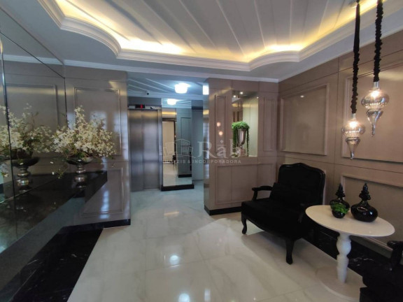 Imagem Apartamento com 2 Quartos à Venda, 98 m² em Centro - Balneário Camboriú Imagem Apartamento com 2 Quartos à Venda, 98 m² em Centro - Balneário Camboriú