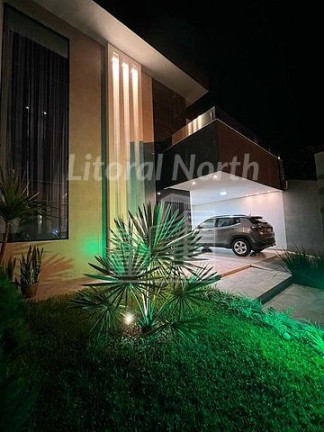 Imagem Casa com 3 Quartos à Venda, 270 m² em São João - Itajaí Imagem Casa com 3 Quartos à Venda, 270 m² em São João - Itajaí