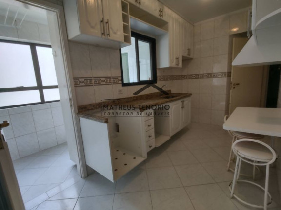 Imagem Apartamento com 3 Quartos à Venda, 140 m²